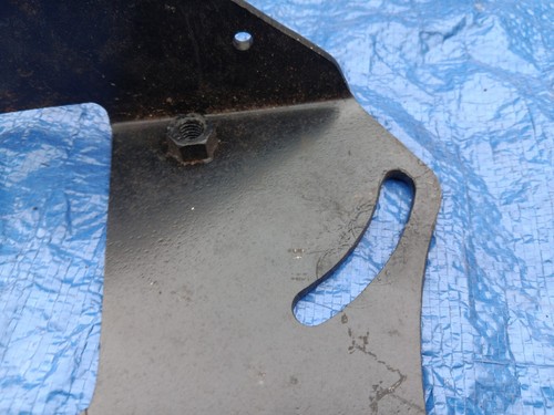 Air Conditioning Bracket Part For Ford - Picture 3 of 9