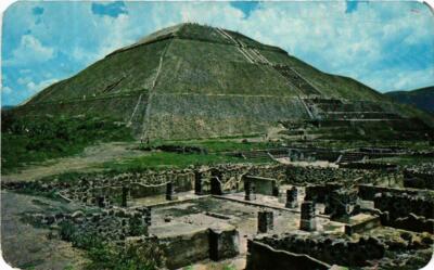 CPM AK Vista de la Piramide del Sol en TEOTIHUACAN MEXICO (647401)