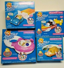 All 4 Zhu Zhu Pets Starter Set Boat Dock Skateboard/U-Turn Hamstermobile Garage