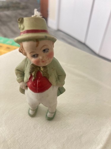 2 Nodder dolls 1 German 1 Japan. See the difference in quality Dressed in green - Picture 4 of 6