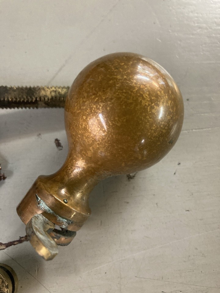 Antique vintage brass Door knobs Handles And Mechanism eBay