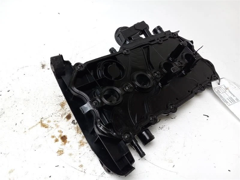 Volkswagen Passat 2008 cubierta de válvula de 4 cilindros 57607 Foto 3 de 4