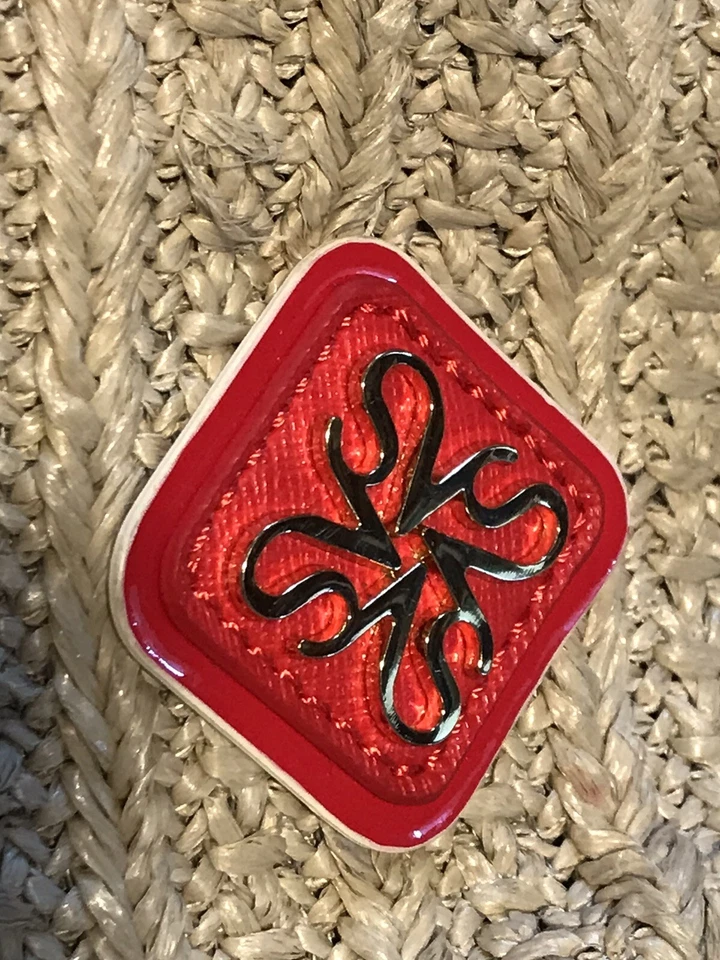 Bolso Hobo Vera Wang Mediano Beige y Rojo Brillante Paja e Imitación Cuero Usado Foto 4 de 4