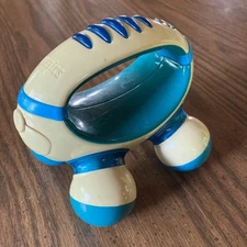 HoMedics Quatro Mini Hand-Held Massager With Hand Grip Battery