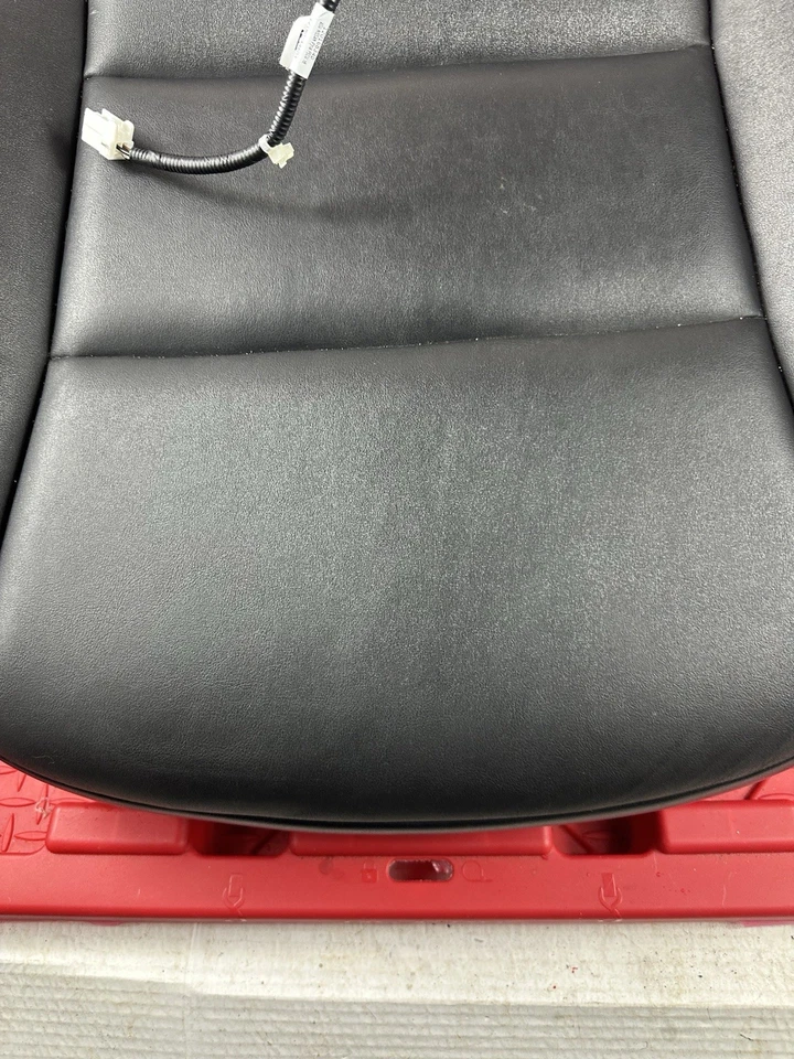 2020Infiniti QX50 Front Left Lower Bottom Seat Cushion Black OEM - Image 4 of 4