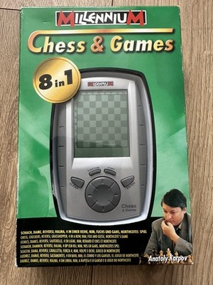 Millennium Handschach + Spiele - 8 in 1 elektronisches LCD Spiel - OVP - RAR