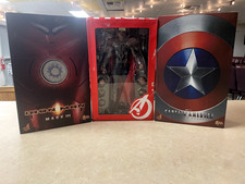 Hot Toys Marvel    Big 3    Collectible Set Captain America  Iron Man Mark III