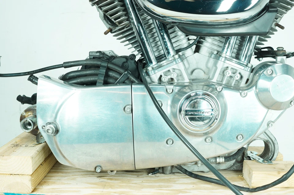 2005 Harley Sportster XL883 L Low OEM CARB 883 Engine Motor Transmission 18K - Image 4 of 4