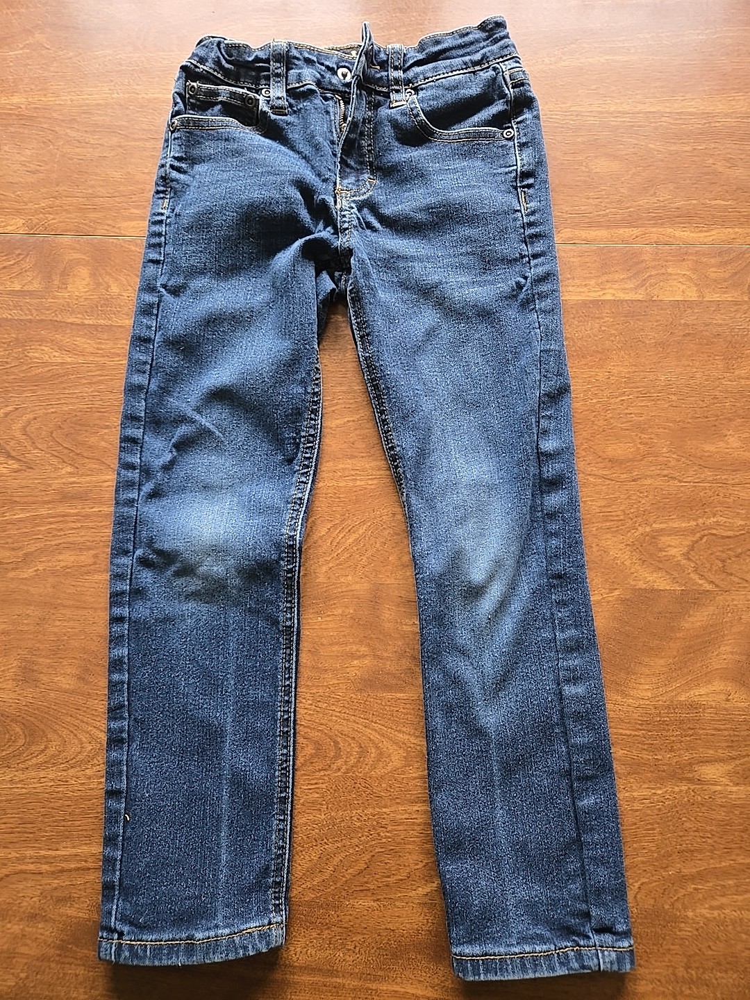 Picture 1 of 12