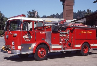 FIRE APPARATUS SLIDE FELTON CA ENGINE 2313 1970 CROWN FIRECOACH KODACHROME