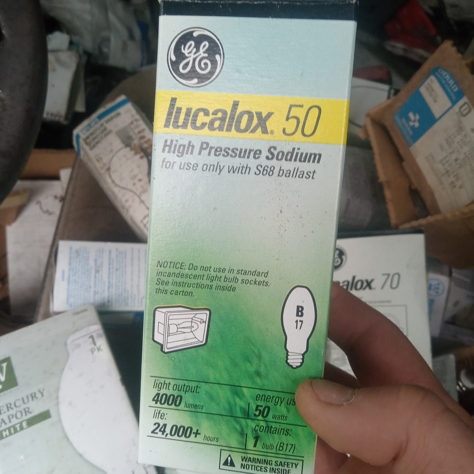 GE LUCALOX  50 WATT HIGH PRESSURE SODIUM LIGHT BULB B17