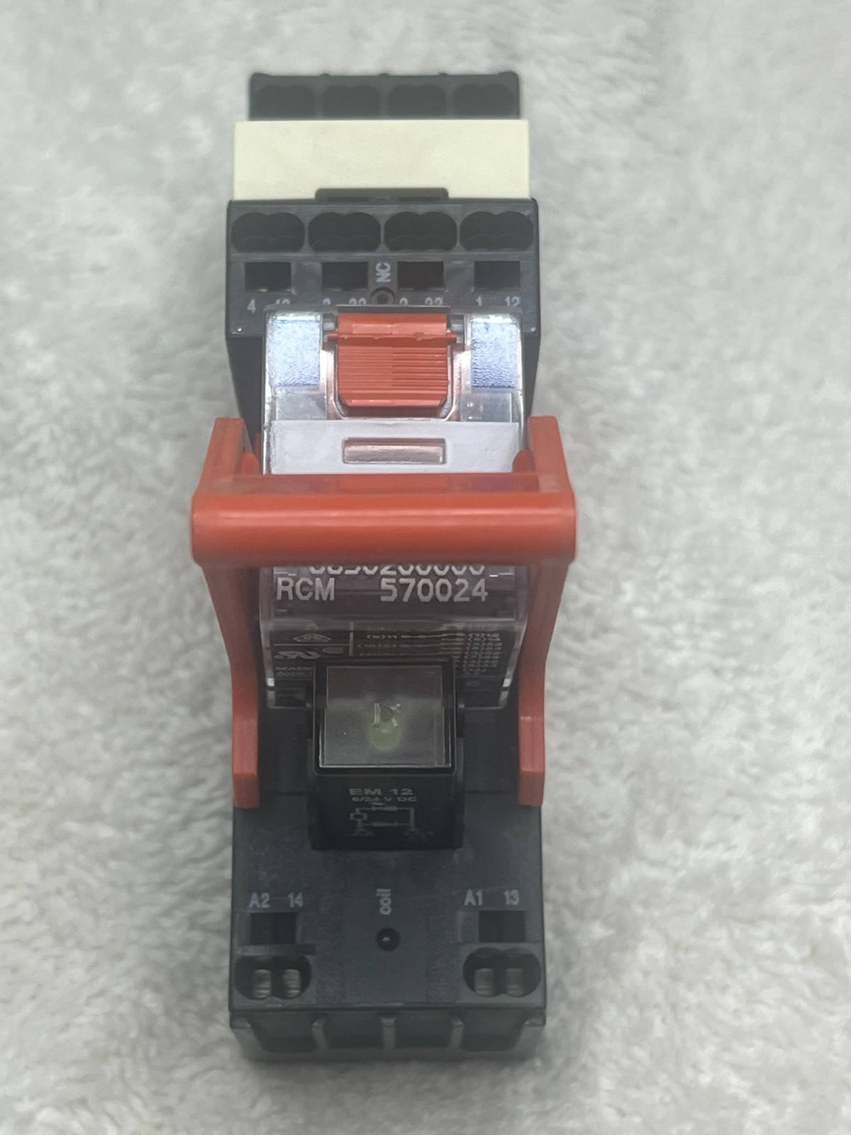 Weidmuller 4 Pole Relay 24Vdc Coil 6 Amp Contacts 8690200000 with Socket & RC