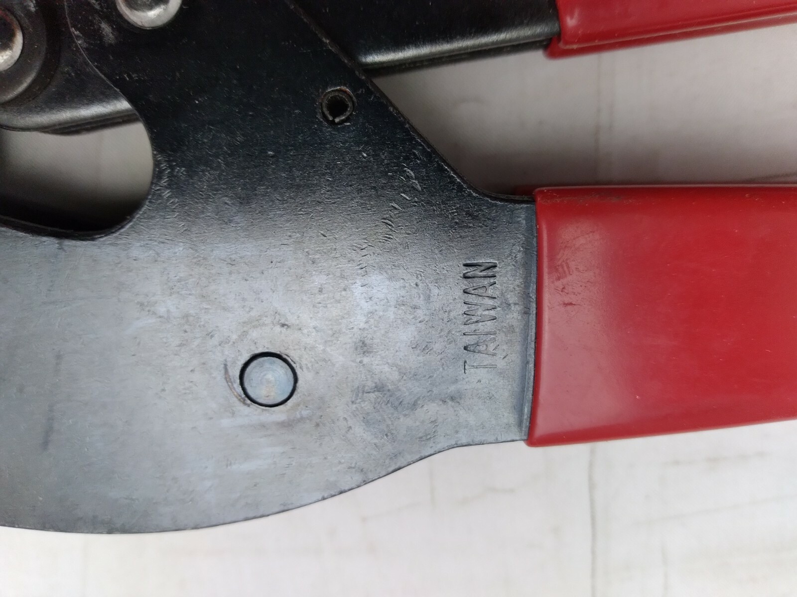 Crimping Pliers, Electrical Cable Hex Crimp, Hand Tool & Equipment, Red Handle