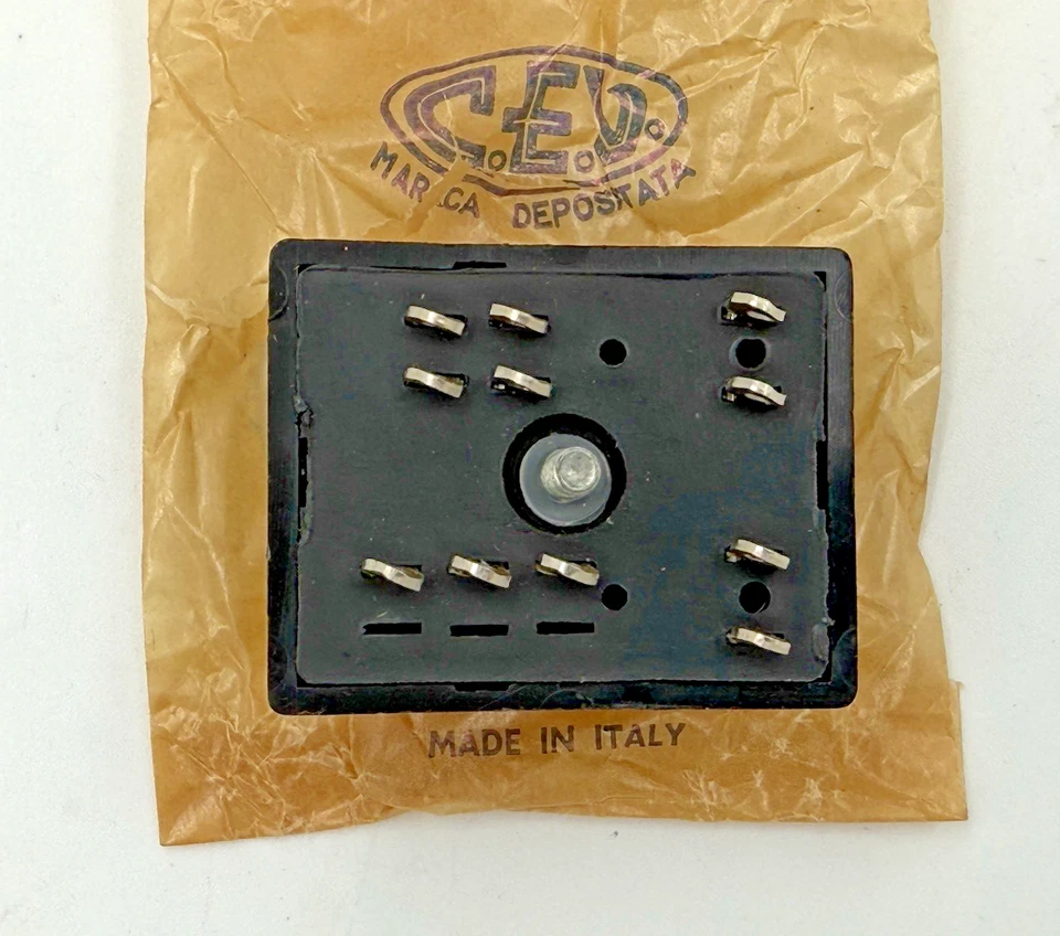 AERMACCHI Harley 手把开关 仅适用于 70424-75P 75-78 SXT125 SX SS 175 250 — 第 2/2 张图片