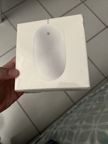 BRAND NEW AND SEALED Apple Mighty Mouse A1152 USB Wired Optical Mouse MB112LL/B - 第 5/5 張圖片