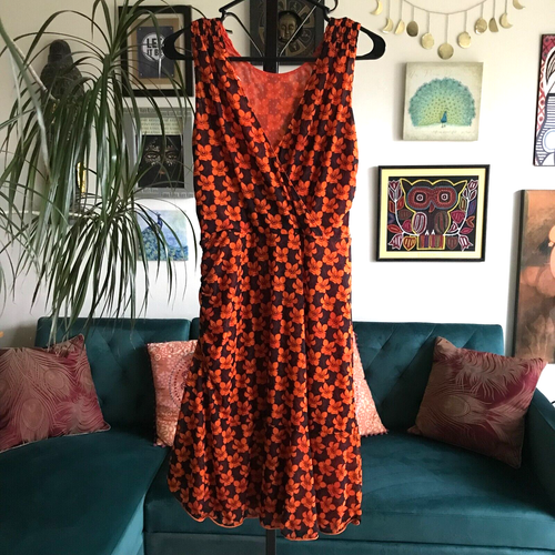 CAbi size XS Style #6370 Dotted Bouquet Floral Polka Dot Stretch Mesh Flip Dress - Picture 3 of 9