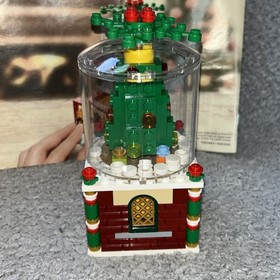 LEGO 40233 Santa SNOW GLOBE Set Christmas 100% Complete Box Instructions Nice!