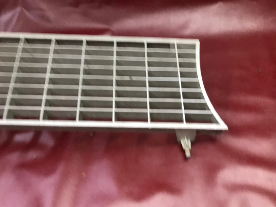 1971 Ford Maverick original grille Silver 1972? - Image 4 of 4