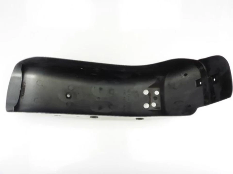 08 Guardabarros trasero Suzuki GZ 250 53111-12FC0 Foto 4 de 4