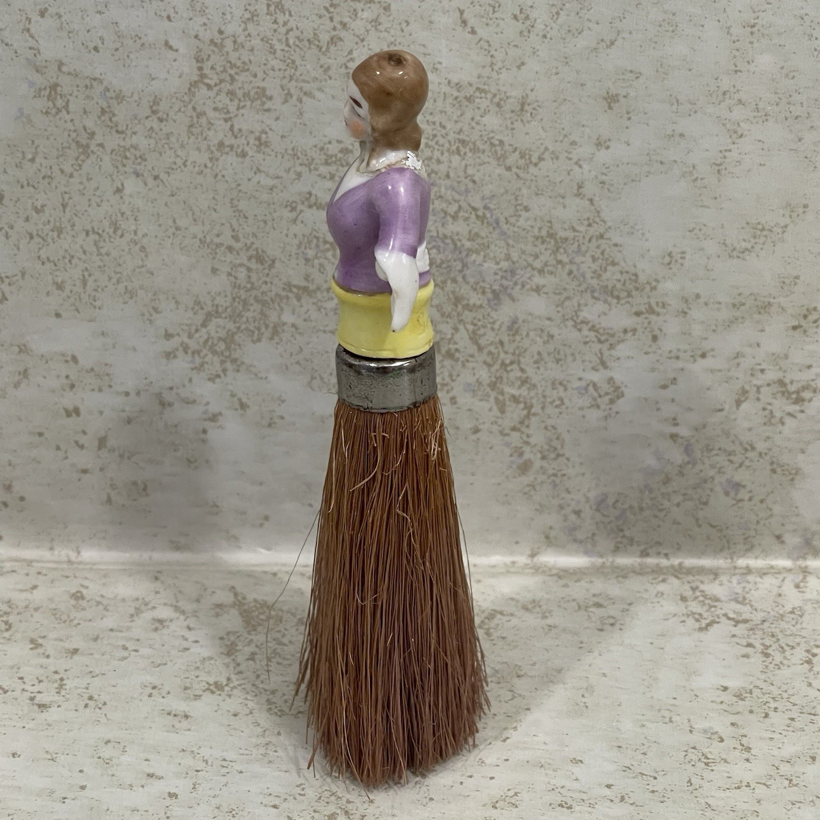 Vintage Porcelain Lady Crumb Half Doll Brush Whisk Broom 5” REPAIRED READ