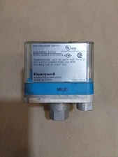 HONEYWELL C6097A-1053 / C6097A1053 GAS PRESSURE SWITCH MANUAL RESET