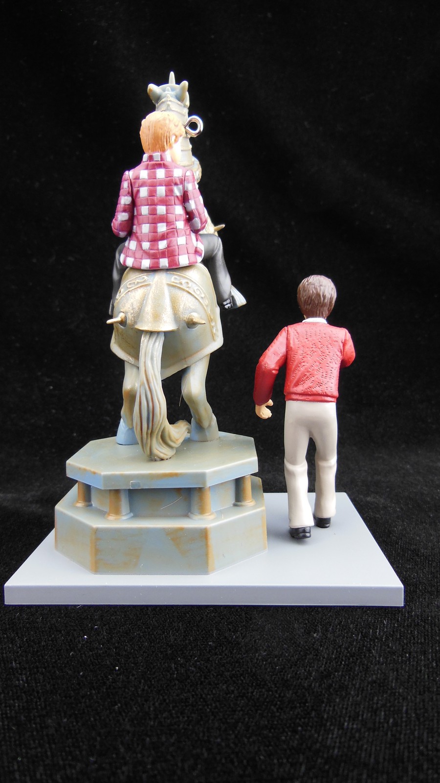 Hallmark Keepsake 2017 A Dangerous Game Harry Potter Ornament NIB