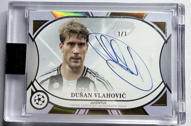 2024-25 Topps Dynasty UEFA DUSAN VLAHOVIC 1/1 AUTO #DAV-DV1