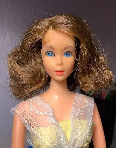 Vintage 1968-69 Barbie Mod Era TNT Doll With Red-Brown Marlo Flip Hair