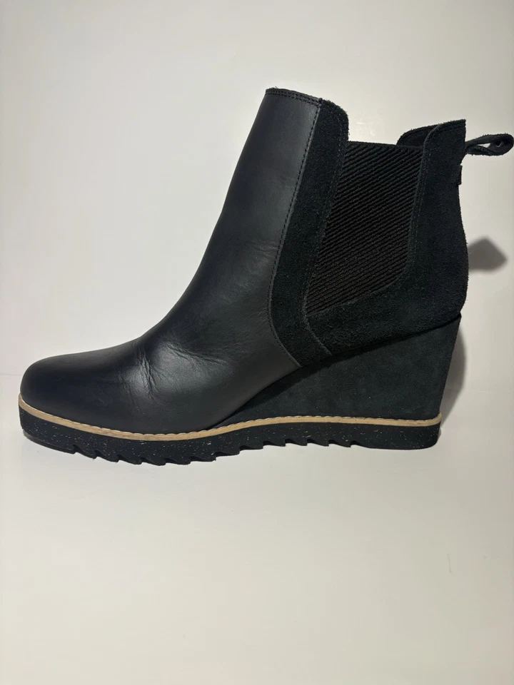 Botas resistentes al agua TOMS para mujer talla 7 Maddie negras con suela de cuña Foto 2 de 4