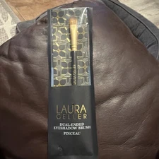 Dual-Ended Eyeshadow Brush Domed Shader and Blending Brush for Eye Makeup