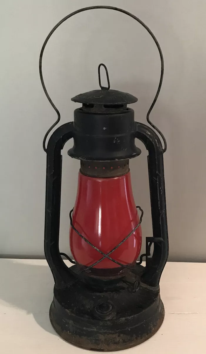 Vintage Dietz No. 2 Blizzard Red Globe Kerosene Lantern