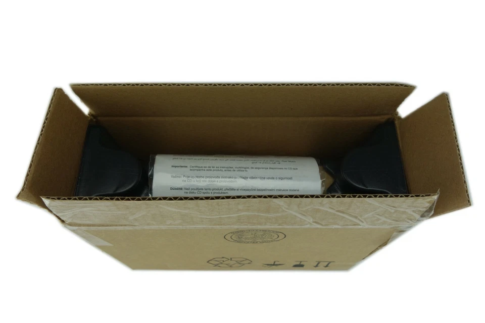 Lenovo S3520 800GB SATA 6Gb/s 2.5" SSD w/Tray SSDSC2BB800G7N 01KR472 01KR471   - Image 2 of 3