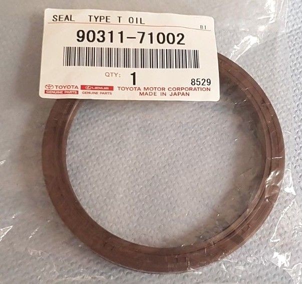 Genuine OEM Toyota / Lexus camshaft oil seal 1UZ / 3UZ 90311-71002