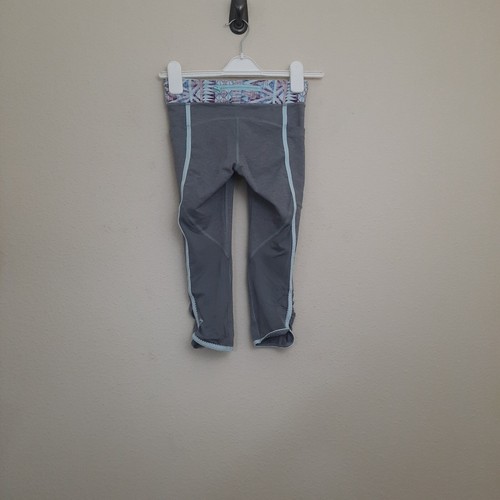 Ivivva Girl Size 10 Leggings Crop Capri Gray Zip Pocket Ruched Leg Side Pockets - Picture 2 of 5
