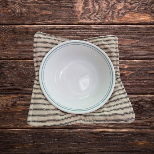 Microwave Bowl Cozy Reversible Dogs and Ticking Soup Bowl or Ice Cream Cozy - Picture 2 of 4