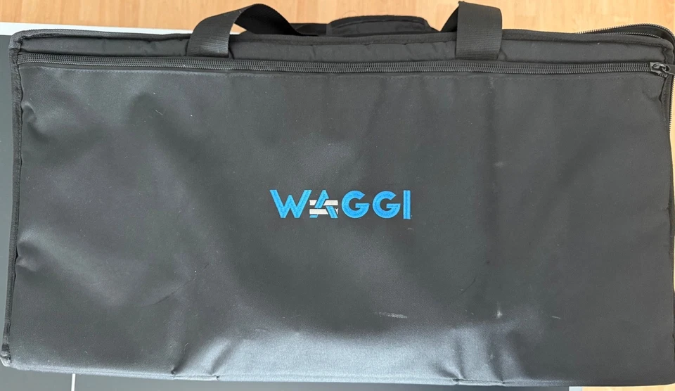 Pedalera GUITARRA con pedales.  NUEVO.  NUNCA USADO. 9 PEDALES. TABLERO/ESTUCHE WAGGI Foto 3 de 4