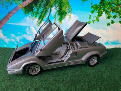 Lamborghini Countach 25TH Anniversary /  1:18 Ricko