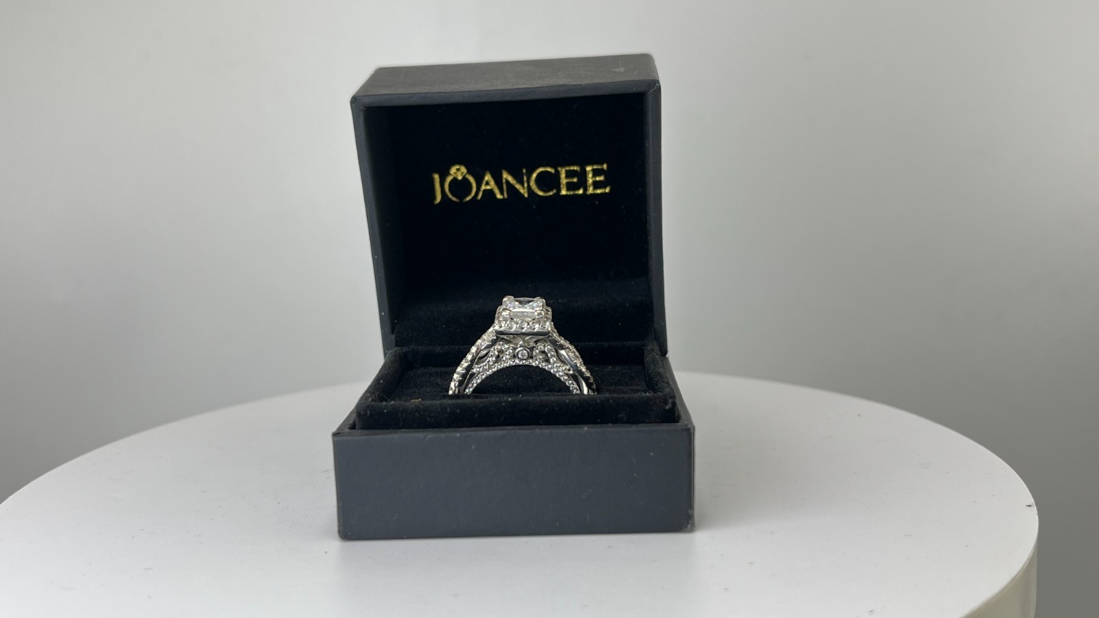 Joancee Radiant Cut Simulated White Sapphire 925 … - image 2