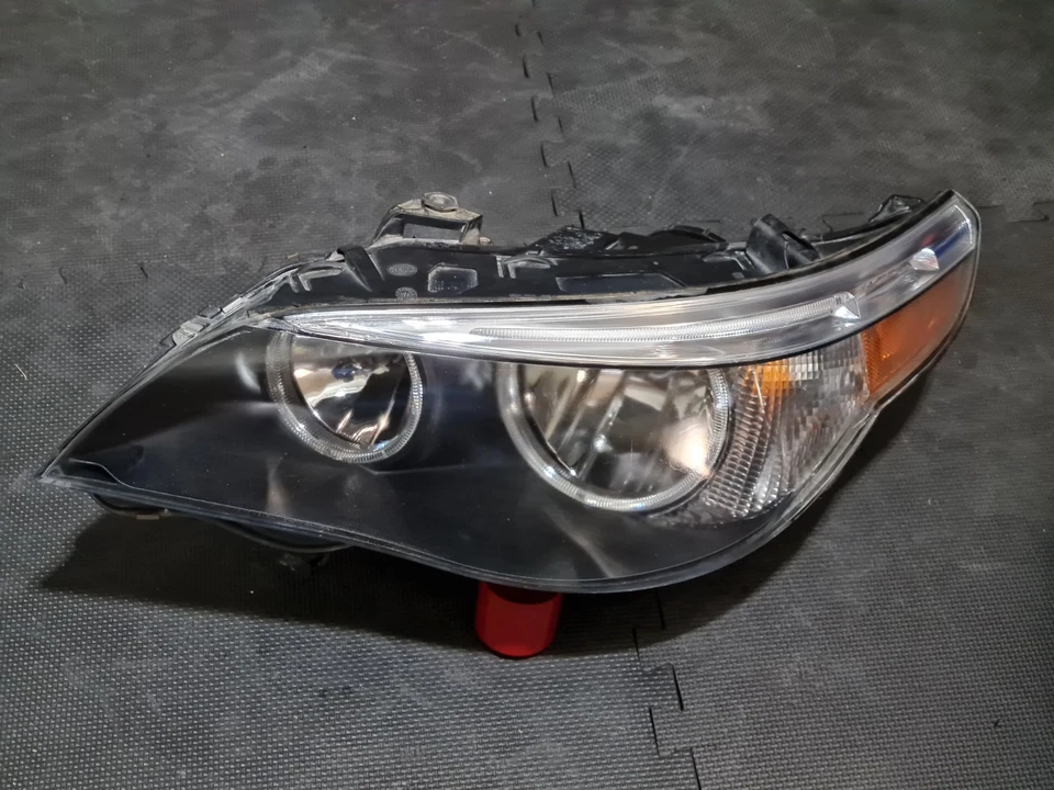 Faro halógeno para conductor izquierdo BMW E60 525i 530i 545i 2004-2007 OEM Foto 2 de 4