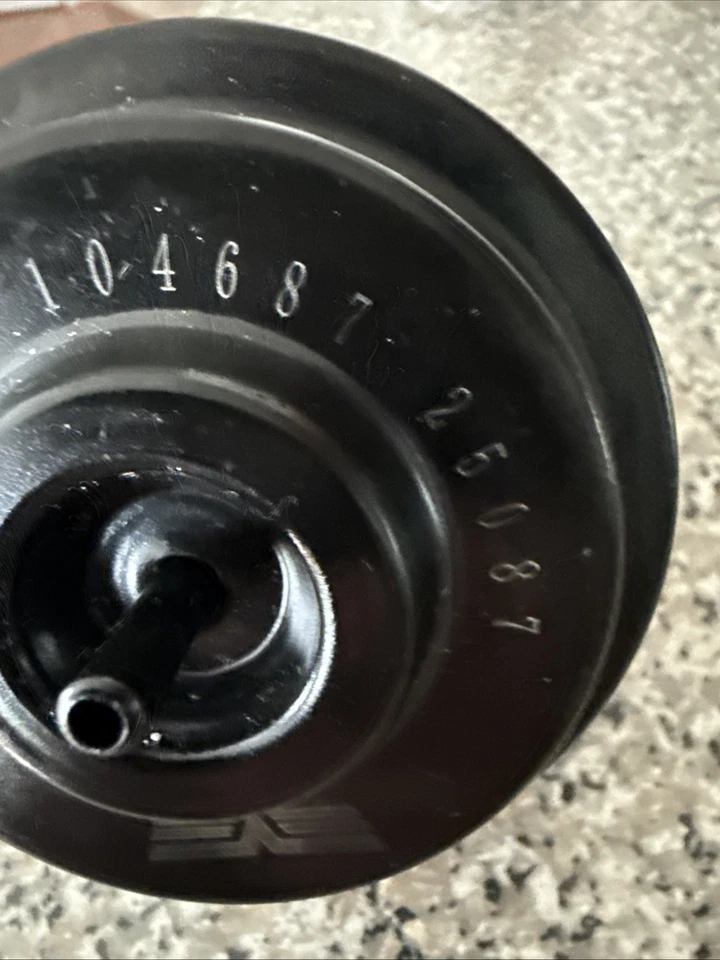 Válvula de recirculación de gases de escape (EGR) Dorman 911-425 para Ford E-150 2006 Foto 3 de 4