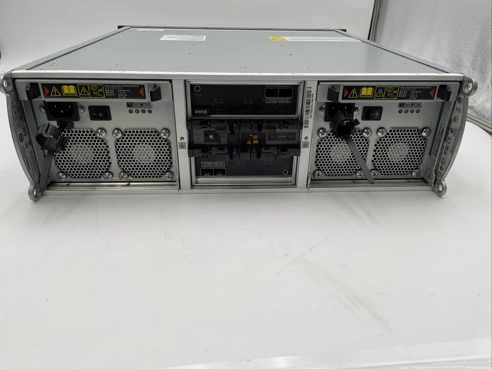 Estante de disco FC NetApp RS-1404 DS14MK4 - 14 bahías, 2x ESH4, 2x PSU, sin discos duros Foto 4 de 4