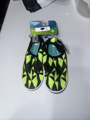 NWT Speedo Green / Black Splash And Sun Water Shoes ~  Size Large 9-10