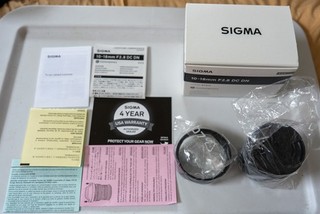 MINT Sigma 10 18mm f/2.8 Contemporary DC DN Lens Sony E USA WARRANTY APS C