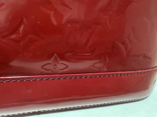 Louis Vuitton Monogram Vernis Alma GM Rot Lack Handtasche Clochette Vorhängeschloss Schlüssel - Bild 8 von 23