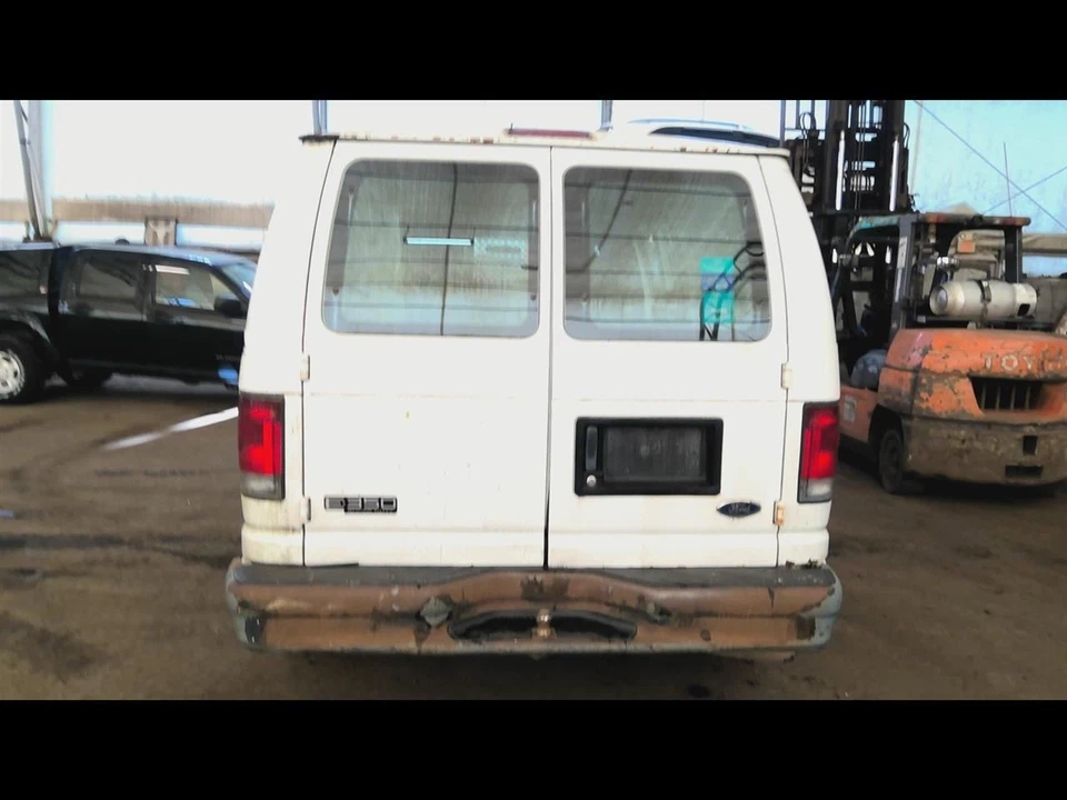 Compresor de aire acondicionado a través de 8/8/02 8-445 para camioneta Ford E350 02-03 6397896 Foto 3 de 4