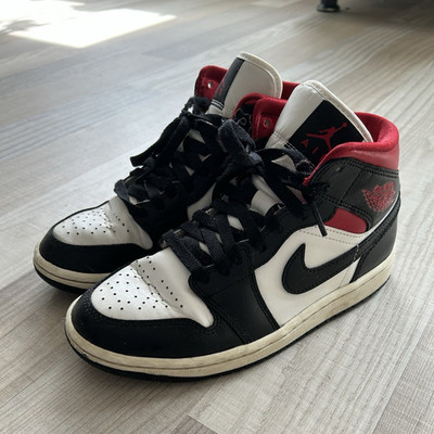 Jordan Air Jordan 1 Mid Unisex Kinder Sneaker Leder schwarz/weiß/rot EU 37,5