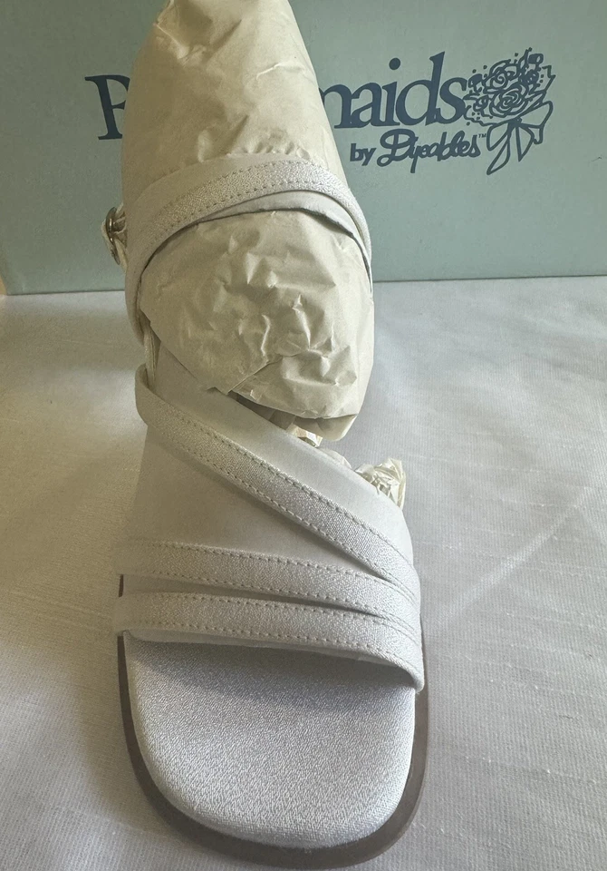 Sandalias de tacón alto Bridesmaids by Dyeables Lauren blancas de lujo para mujer 6-1/2 B Foto 2 de 4