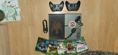 XBox One ''Call of Duty  Sentinel Task Force Editon'' Model 1540 