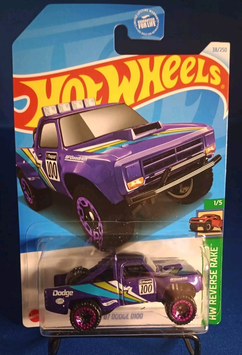 Hot Wheels 1987 Dodge D100 - Camion Pickup 1:64 - Série Baja Blazers - Boîte Neuve