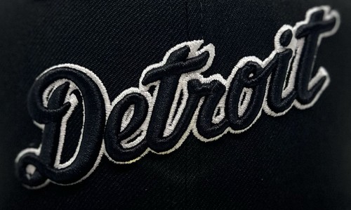 Detroit Tigers “JDilla Donuts” Inspired Blk/White 2006 WS New Era 59fifty 7 5/8 - Picture 6 of 13